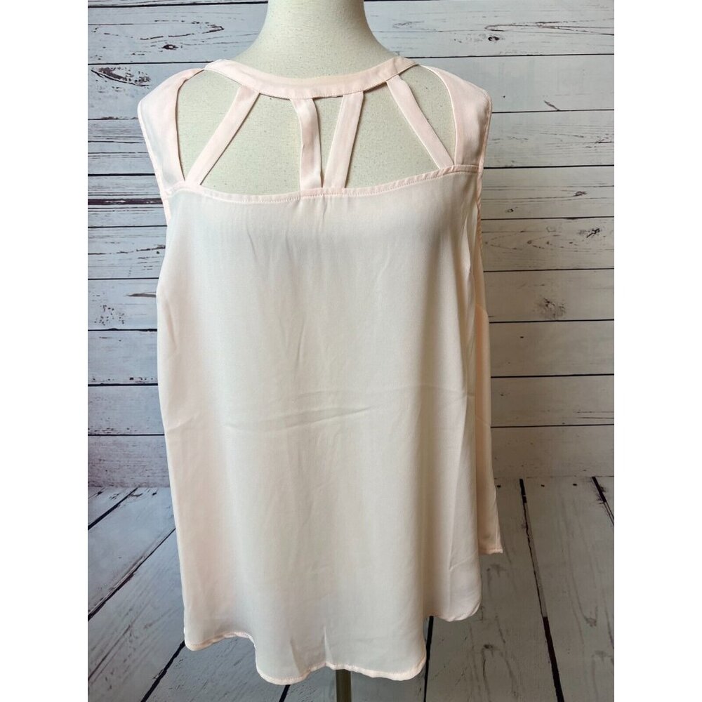 Torrid Blouse Plus Size 1X 1 Pink Cage Neck Georgette Sleeveless Shirt Tank Top